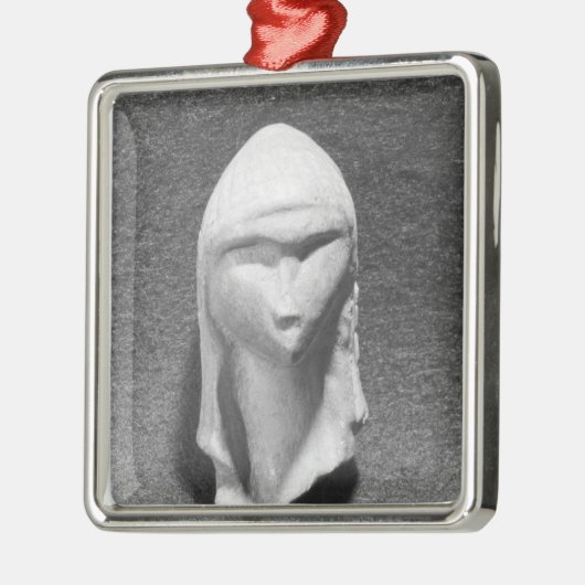 Brassempouyの金星として知られている女性の頭部 メタルオーナメント (左)