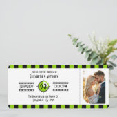 Brat Green, Black & White Cinema Ticket Wedding 招待状 (スタンド正面)