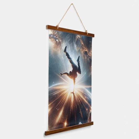 Breakdancer in action、Ai、Action in the 銀河系 吊り下げ型タペストリー (傾斜あり)