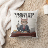 Breaking News I Don't Care Funny Cat Pillow クッション (ブランケット)