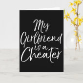 Breakup Gag Gift Cheating Joke My Girlfriend Is A  カード (黄色い花)