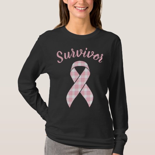 Breast Cancer Awareness Plaid Pink Ribbon Survivor Tシャツ (正面)