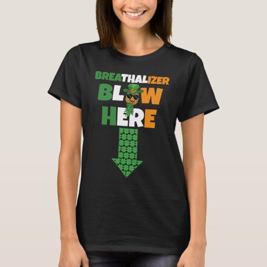 Breathalizer Blow Here St Patricks Day Pineapple S Tシャツ (正面)
