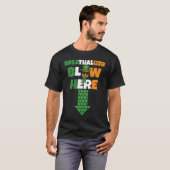 Breathalizer Blow Here St Patricks Day Pineapple S Tシャツ (正面フル)