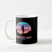 Breathe Deep Climb High - Hiking  コーヒーマグカップ (左)
