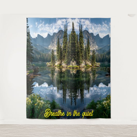 Breathe In: Tranquil Island Reflections タペストリー (正面)