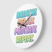 Breathe relax meditate repeat yoga clock ラージ壁時計 (傾斜)