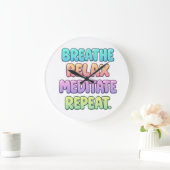 Breathe relax meditate repeat yoga clock ラージ壁時計 (ホーム)