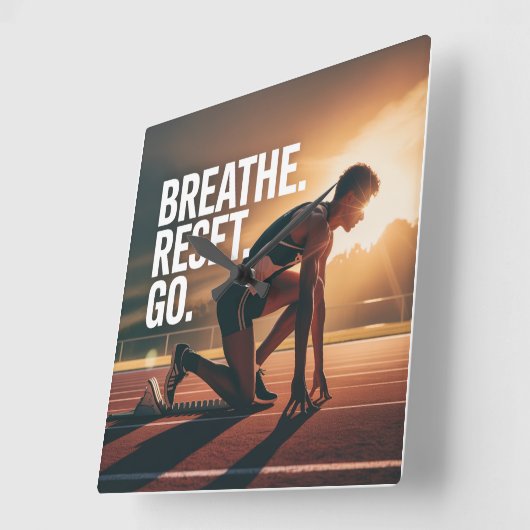 Breathe. Reset. Go. スクエア壁時計 (傾斜)