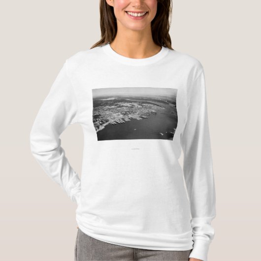 Bremerton、WA -都市写真の空中写真 Tシャツ (正面)