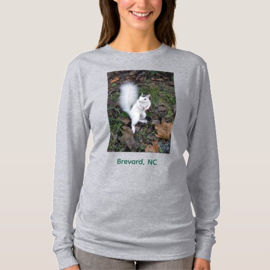 Brevard White Squirrel - Long Sleeved T-Shirt Tシャツ (正面)