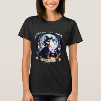 "Brewing Magic" Halloween Witch Shirt Tシャツ