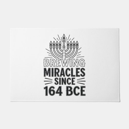 Brewing Miracles Since 164 BCE Hanukkah Jewish  ドアマット (正面)