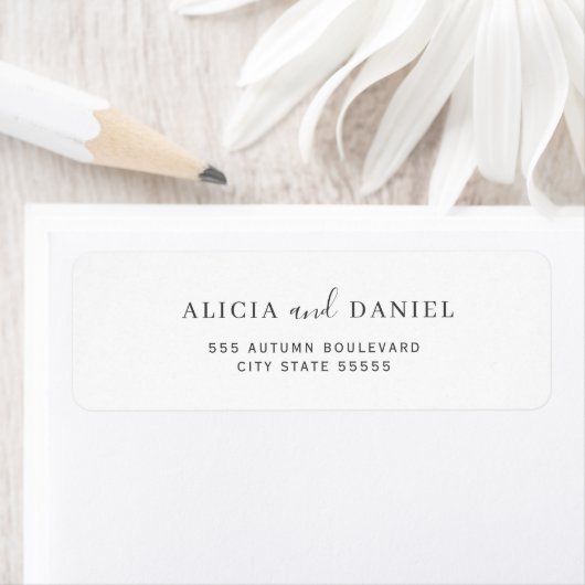Bride and groom names black white return address ラベル (インサイチュ)