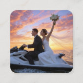 Bride and Groom on a Jet Ski スクエア名刺 (正面)