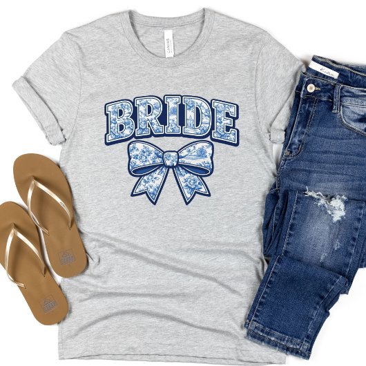 Bride Blue Toile Coquette Bow Tシャツ