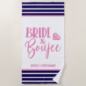 Bride & Boujee Personalized Bride ビーチタオル (正面)