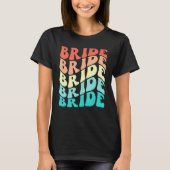 Bride I Do Crew Retro Bachelorette Party Bridesmai Tシャツ (正面)
