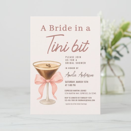 Bride in a Tini Bit QR Code Bridal Shower 招待状 (スタンド正面)