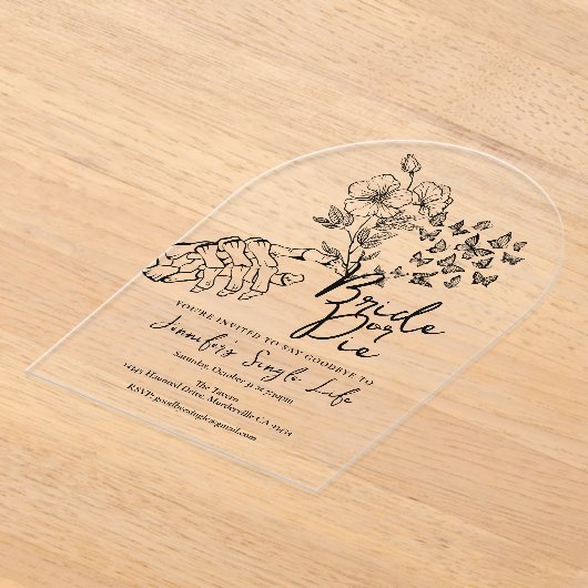 Bride or Die Black Floral Bachelorette Party アクリル招待状 (レイダウン)