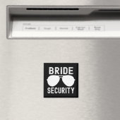 Bride Securityおもしろいの結婚バチェロレッテ マグネット (インサイチュ (食洗機))