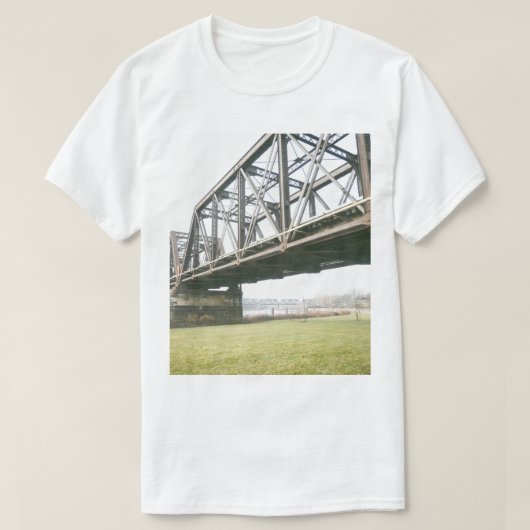 Bridge Over Scioto River Tシャツ (デザイン正面)