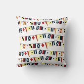 Bright Array of Nautical Flags Pillow クッション (正面)