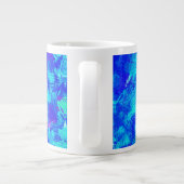 Bright Blue Abstract Brush Strokes Design ジャンボコーヒーマグカップ (裏面)