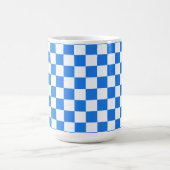 Bright Blue and White Checkers コーヒーマグカップ (中央)