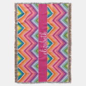 Bright Chevronパターカラフルンのスクリプト名 スローブランケット (正面縦)
