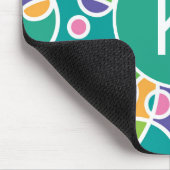 Bright Colorful Crazy Circles Pattern Monogram マウスパッド (コーナー)