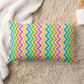 Bright Colorful Rainbow Chevron Pattern ランバークッション (ブランケット)