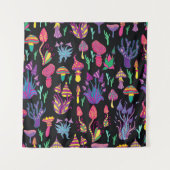 Bright,hallucinogenic,decorative,fantastic mushroo タペストリー (正面)