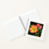 Bright Orange Roses - Dark Aspect Spiral Notebook ノートブック (内部)