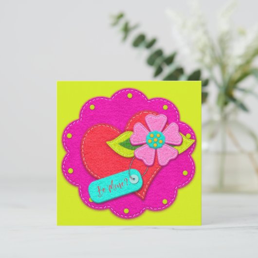 Bright Pink and Peridot Felt Style Heart Flower  招待状 (スタンド正面)