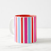 Bright Red and Blue Candy Stripes ツートーンマグカップ (正面左)