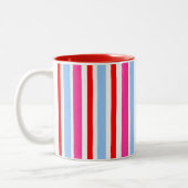 Bright Red and Blue Candy Stripes ツートーンマグカップ (左)