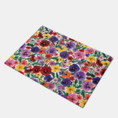 Bright Spring Pansies Floral Garden Pattern ドアマット (アングル)