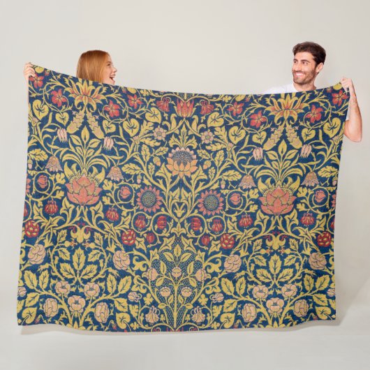 Bright Violetとオダマキ（植物）（William Morris著） フリースブランケット (インサイチュ)