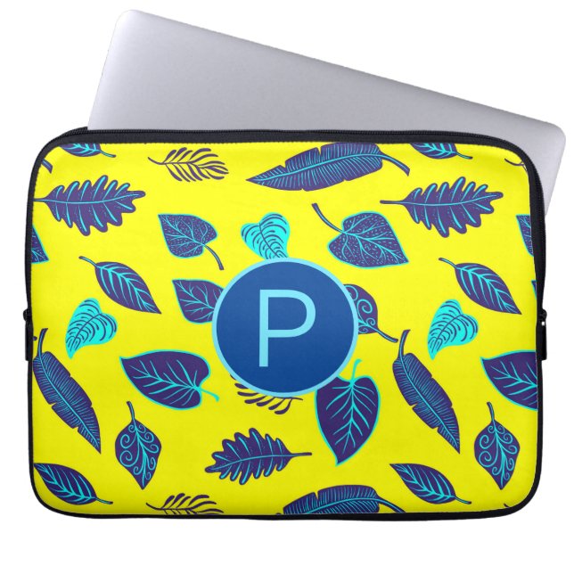 Bright Yellow Tropical Leaf Pattern Monogram ラップトップスリーブ (正面)