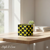 Bright Yellow with Black Dot Style Classic 2x2x2 フェイバーボックス