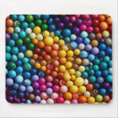 BRIGHTLY COLORED PLASTIC BEADS マウスパッド (正面)
