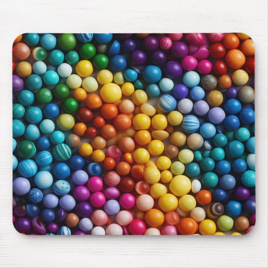 BRIGHTLY COLORED PLASTIC BEADS マウスパッド (正面)