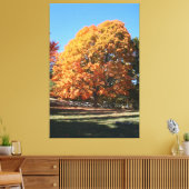 Brilliant Autumn Tree – Hubbell, Michigan キャンバスプリント (インサイチュ (リビング))