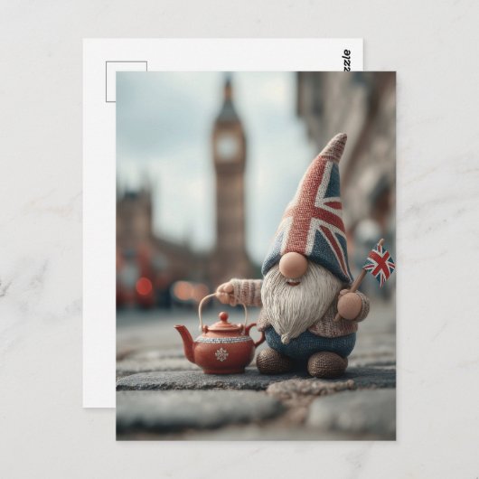 British Gnome with Union Jack Hat and Teapot  ポストカード (正面/裏面)
