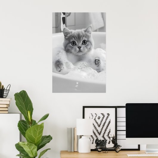 British Shorthair Cat Bath Print, Funny Bathroom ポスター (ホームオフィス)