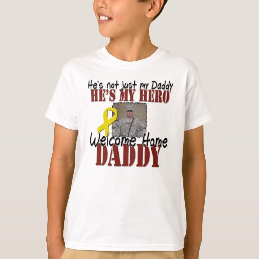 Brittanysのお父さんの帰郷のワイシャツ Tシャツ (正面)