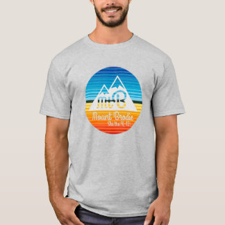 Brodie Serapeのシール Tシャツ