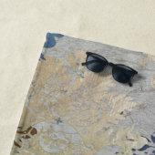 Brokatmuster aus einer Stoffkollage ビーチタオル (インサイチュ)