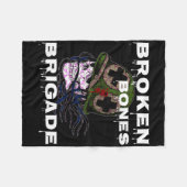 Broken+Bones+Brigade' ドクロ スケボ フリースブランケット (正面(横))